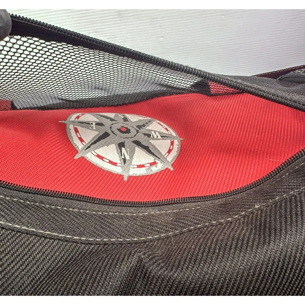 VTG 1997 Marlboro Unlimited Gear Duffle Bag Red Black Compass Logo Travel Gym